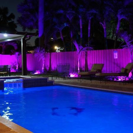 New Luxury Vacation Dream Rental- Sleeps 15! Miami Eksteriør billede