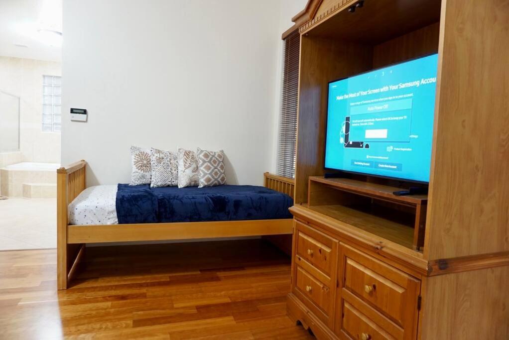 New Luxury Vacation Dream Rental- Sleeps 15! Miami Eksteriør billede